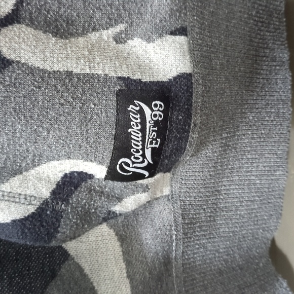 Grey Camo Rocawear Hoodie - Picture 2 of 7